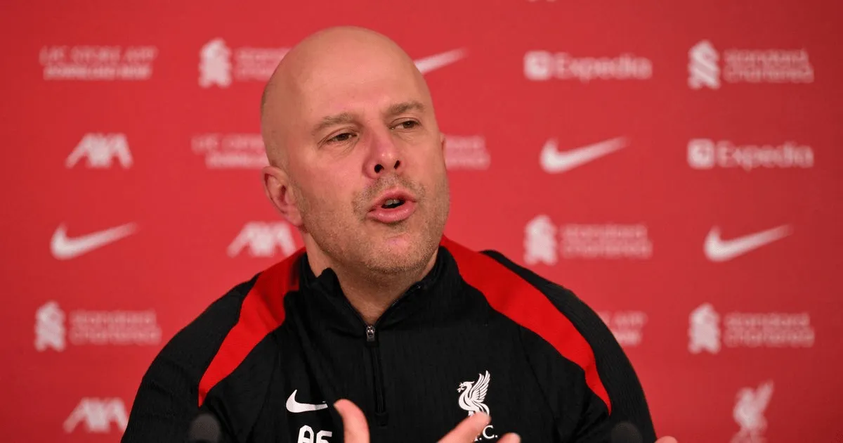 斯洛特:莱奥尼ACL,缺席1年,基耶萨补入欧冠大名单