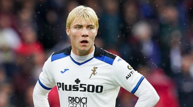 九游体育APP-曼联本周报价霍伊伦德,买不来射手就靠桑乔了?